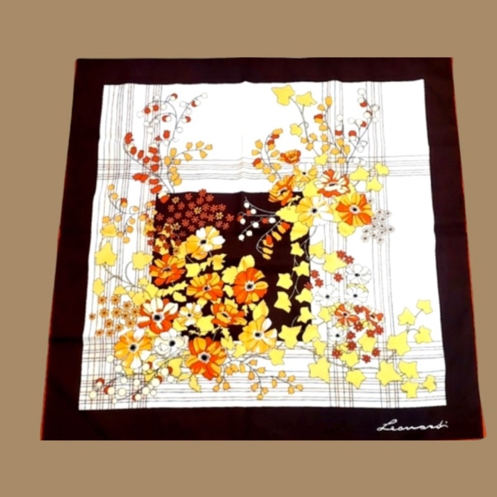 Leonardi Floral Retulangular Vintage Floral Scarf 30 X 30 Made in Italy